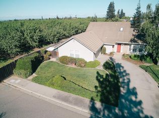 87 Willowood Dr, Oakdale, CA 95361