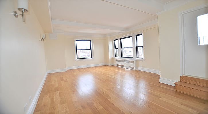 1st image of 95 Christopher St APT 15H