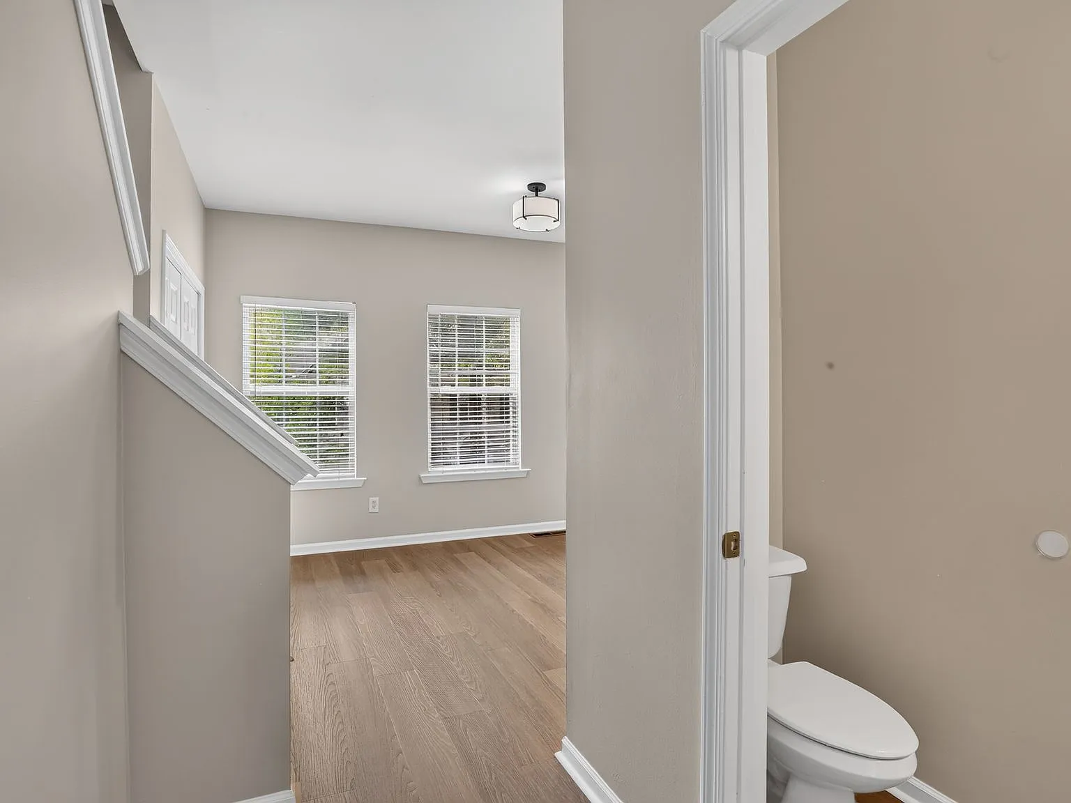 3 bed, 3.5 bath, 1496 sqft, $2,250 — Photo 4