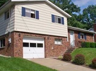 840 Whispering Way, South Charleston, WV 25303