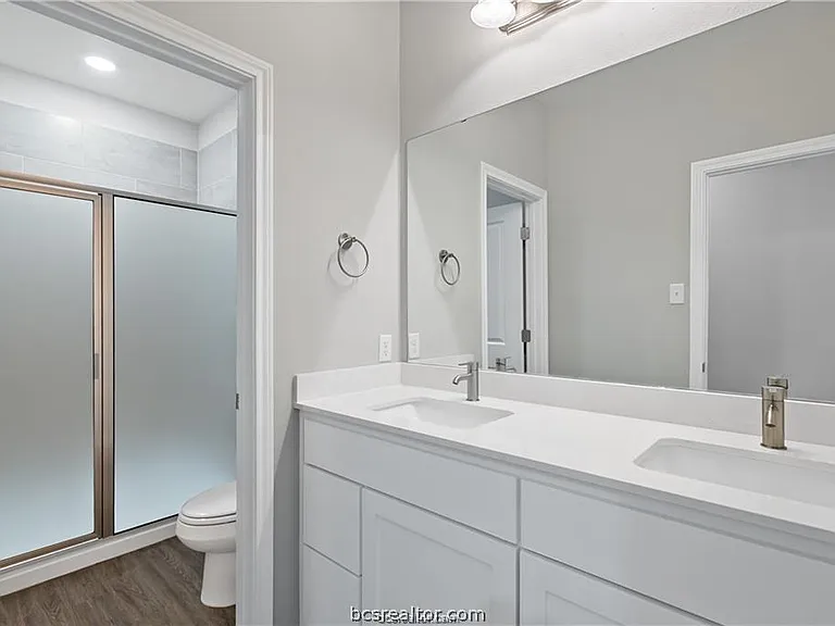2509 Shady Route Ln — Photo 19
