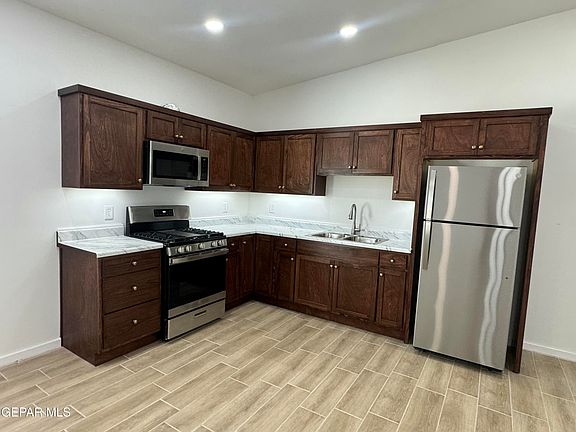 3rd image of 13051 Harnose Dr