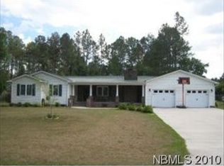 563 Crump Farm Rd, New Bern, NC 28562