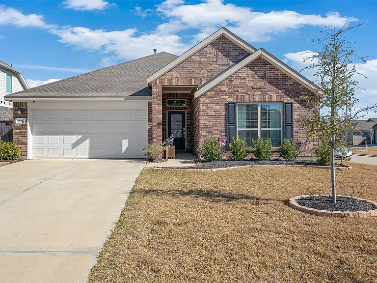 237 Augustine Way — Photo 1