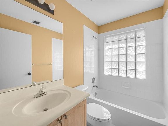 4th image of 6279 Grand Cypress Cir