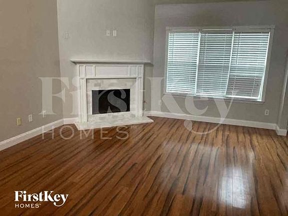 2nd image of 3496 English Oaks Dr NW