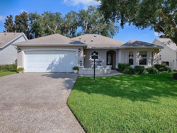 2nd image of 1711 Benzinger Ct