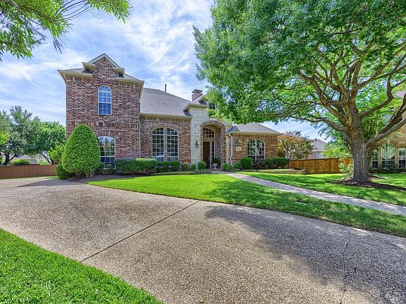 3rd image of 5005 Haney Cir