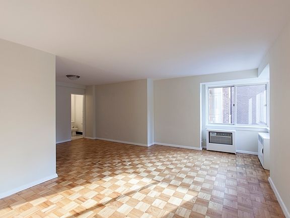 3rd image of 360 E 65th St APT 8D