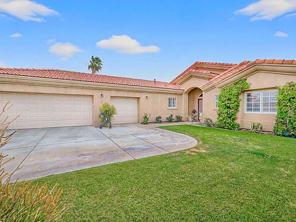 4th image of 78279 Calico Glen Dr