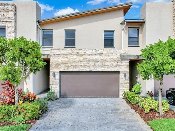 10533 NW 81st St, Doral, FL 33178