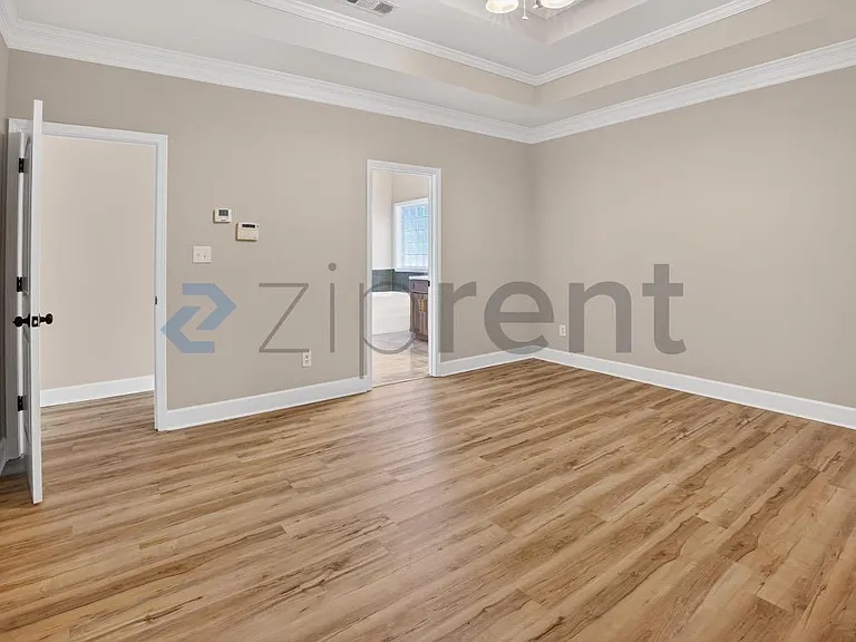 4584 Garden City Dr — Photo 24