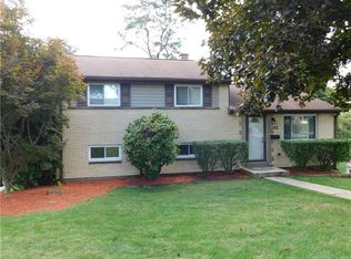 142 Xavier Dr, Verona, PA 15147
