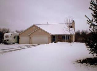 6204 373rd Ave, Burlington, WI 53105