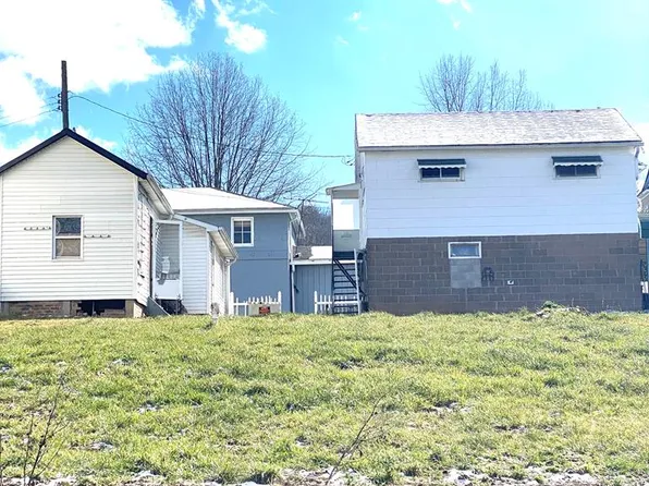 509 Riverside Drive, Sistersville, WV 26175