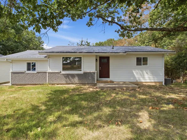 689 Oak Hill Drive Road, Houston, MO 65483