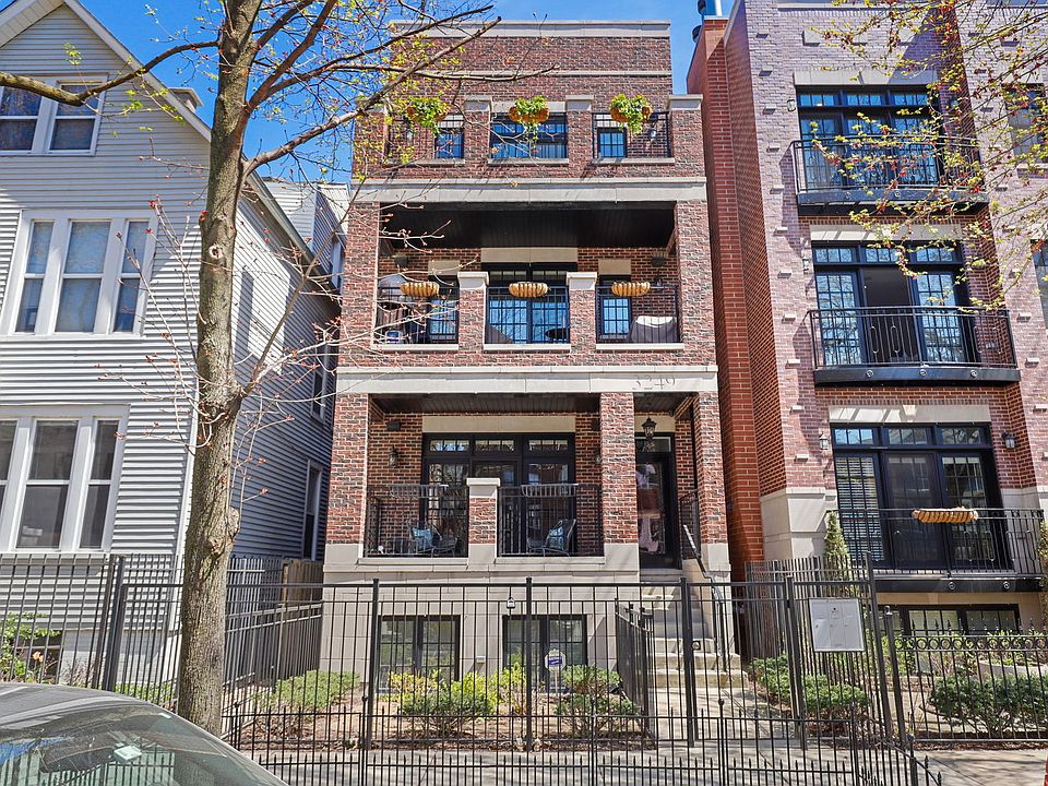 1st image of 3249 N Clifton Ave Unit 3