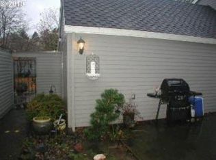 72 Greenridge Ct, Lake Oswego, OR 97035