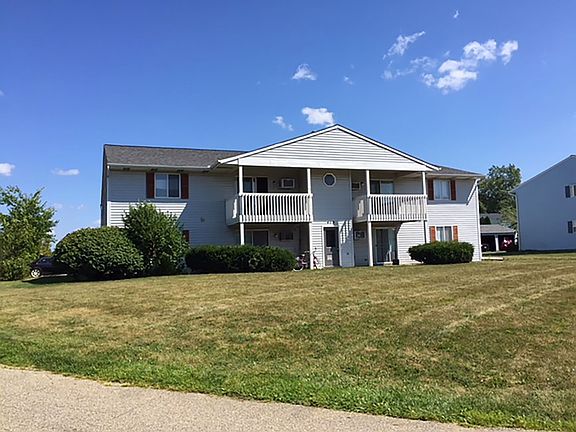 2nd image of 419 Stratford Way #3