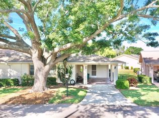 1220 Haddington Cir, Sun City Center, FL 33573