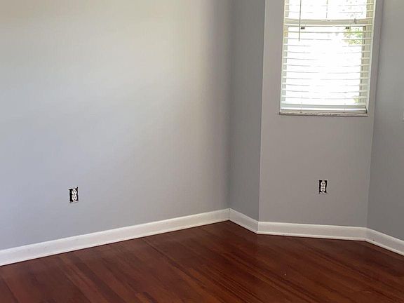 5th image of 708 16th Ave S