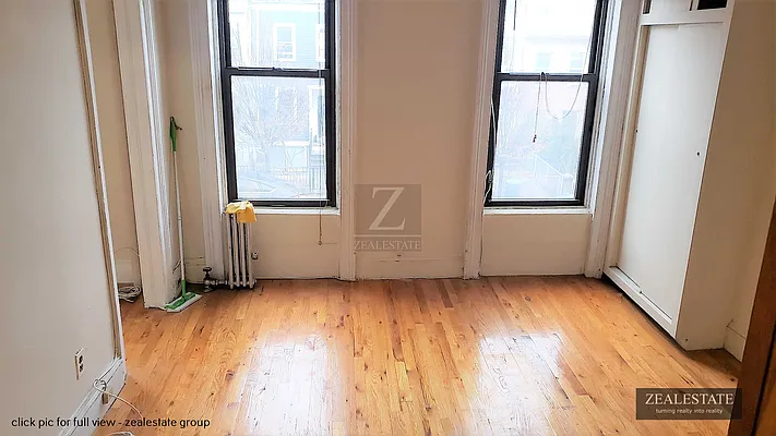 Rented by ZealEstate Group Inc | media 19