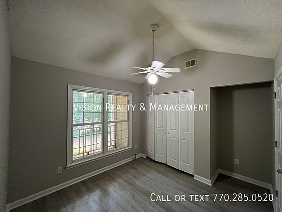 4th image of 32 Doris Mill Rd