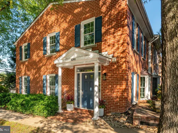 4098 Cherry Hill Rd, Arlington, VA 22207