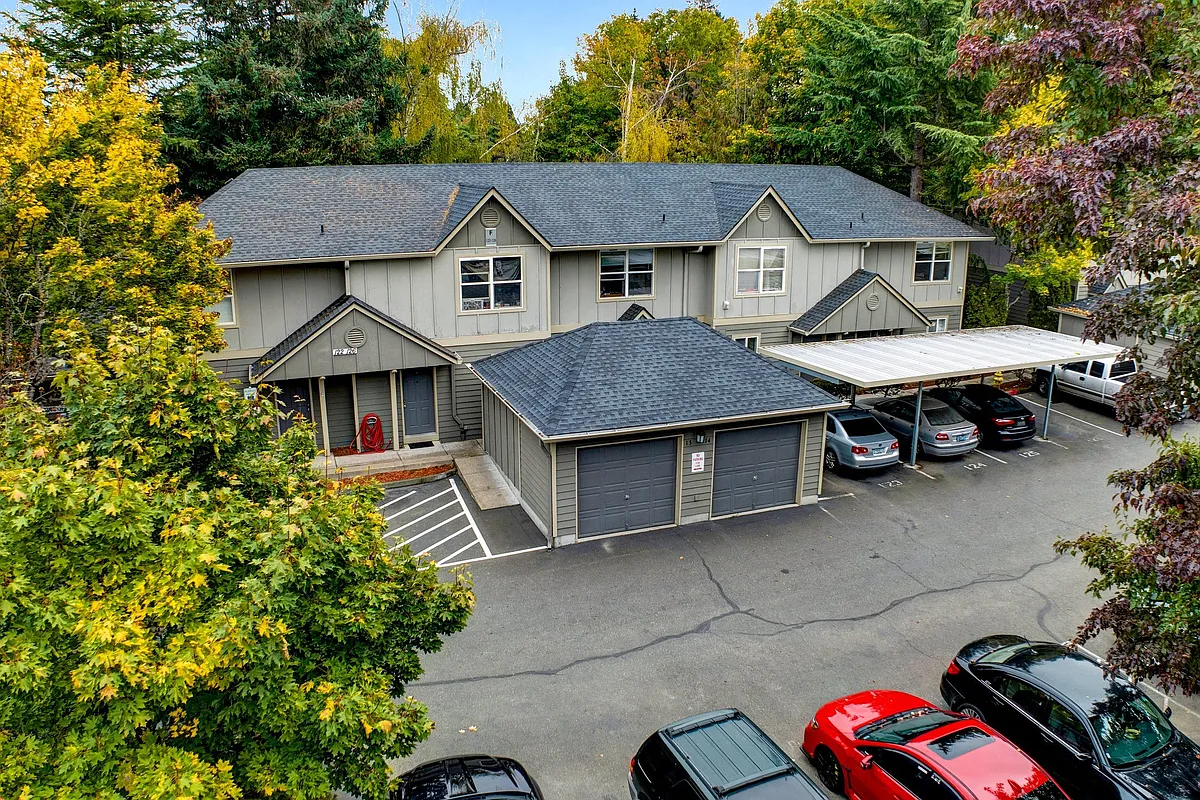 Building Photo - Tuxedo Park Apartments