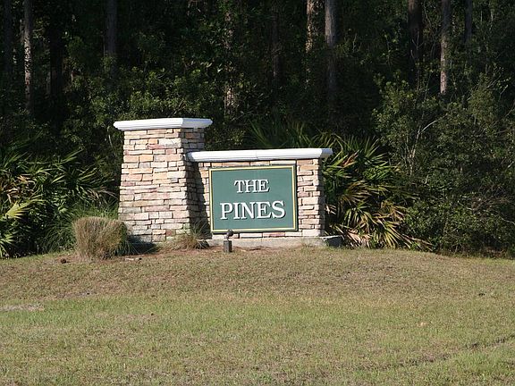 The Pines Block