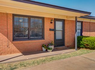 1912 69th St, Lubbock, TX 79412