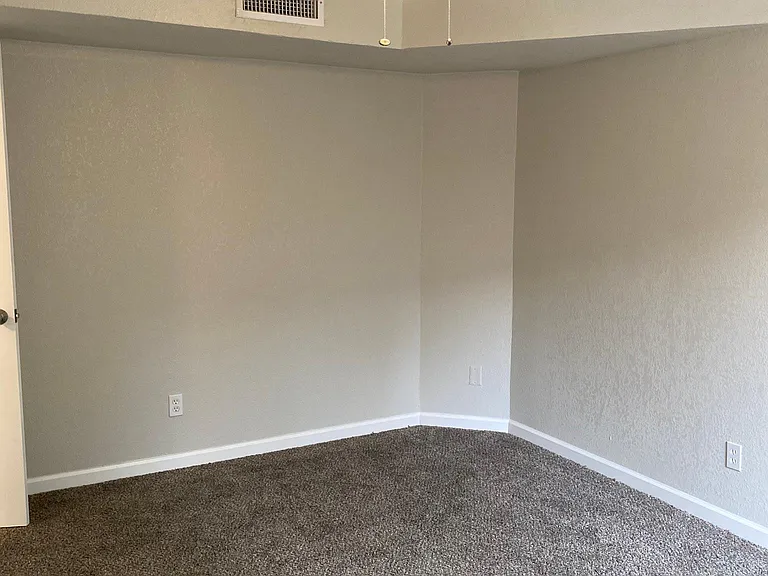 12119 Road House Dr — Photo 14