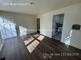 2205 Montgomery Ln, Springfield, IL 62703
