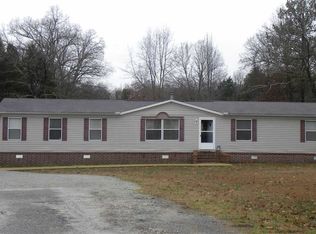 39 Great Oaks Dr, Jackson, TN 38305