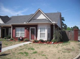 1301 Autumn Ln SW, Hartselle, AL 35640