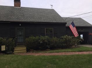 560 Pine Hill Rd, Wolfeboro, NH 03894