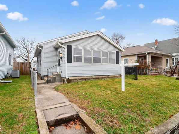 112 S 3rd Ave, Beech Grove, IN 46107