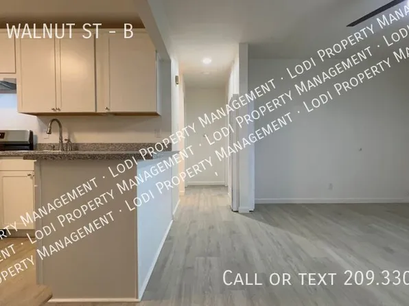 308 E Walnut St, Lodi, CA