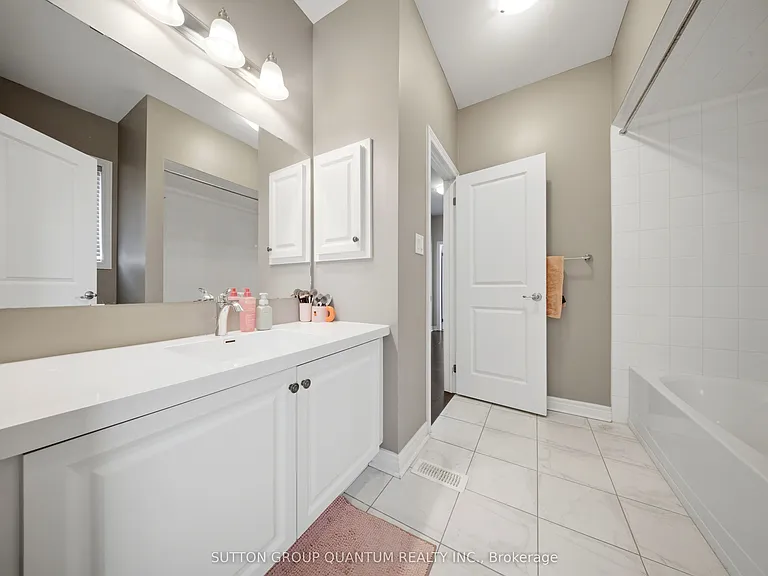 3196 Ernest Appelbe Blvd — Photo 30