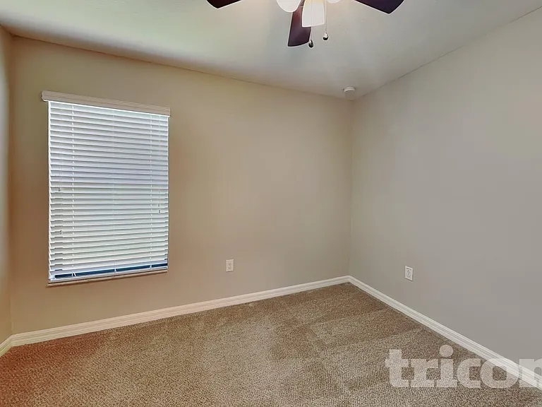 10129 Carloway Hills Dr — Photo 10