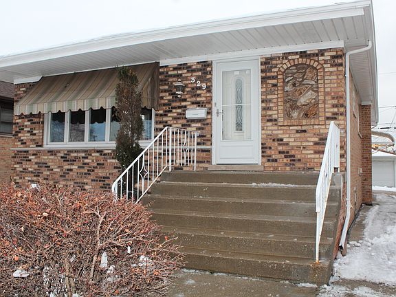 3rd image of 329 Saginaw Ave