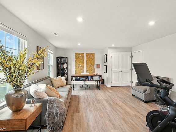 4th image of 1184 Bean Ln