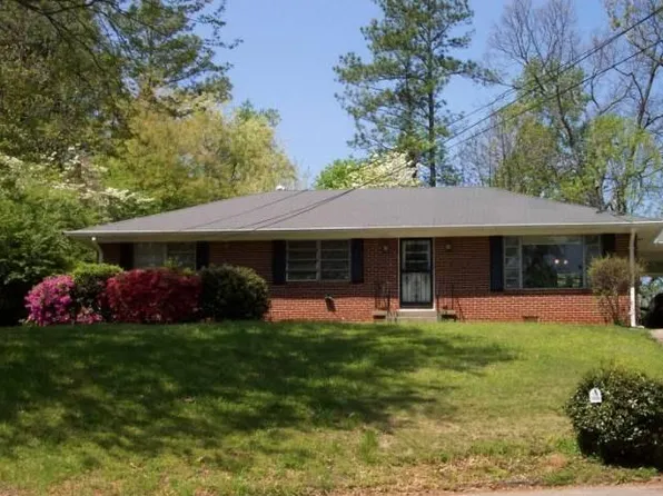 1686 Oak Ln, Atlanta, GA 30329