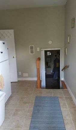 view of the entrance into the apartment