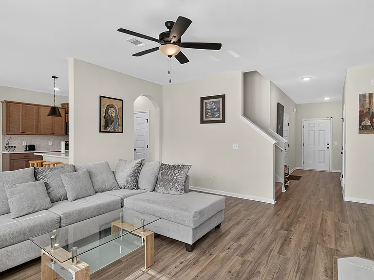 118 Juniper Dr — Photo 19