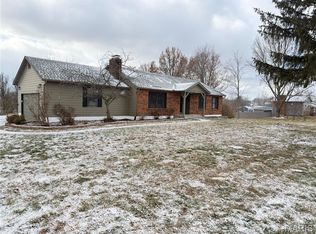 1945 Old Gray Summit Rd, Pacific, MO 63069