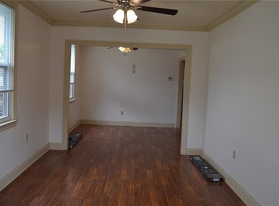 3rd image of 4304 Van Ave
