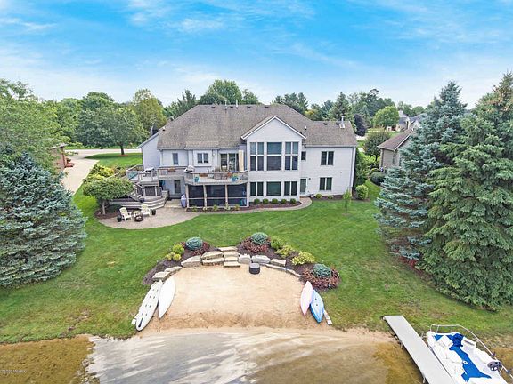 5th image of 7691 Hidden Lake Dr