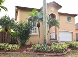 9075 SW 167th Pl, Miami, FL 33196