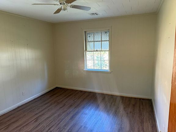 4th image of 20 McMillan St #18